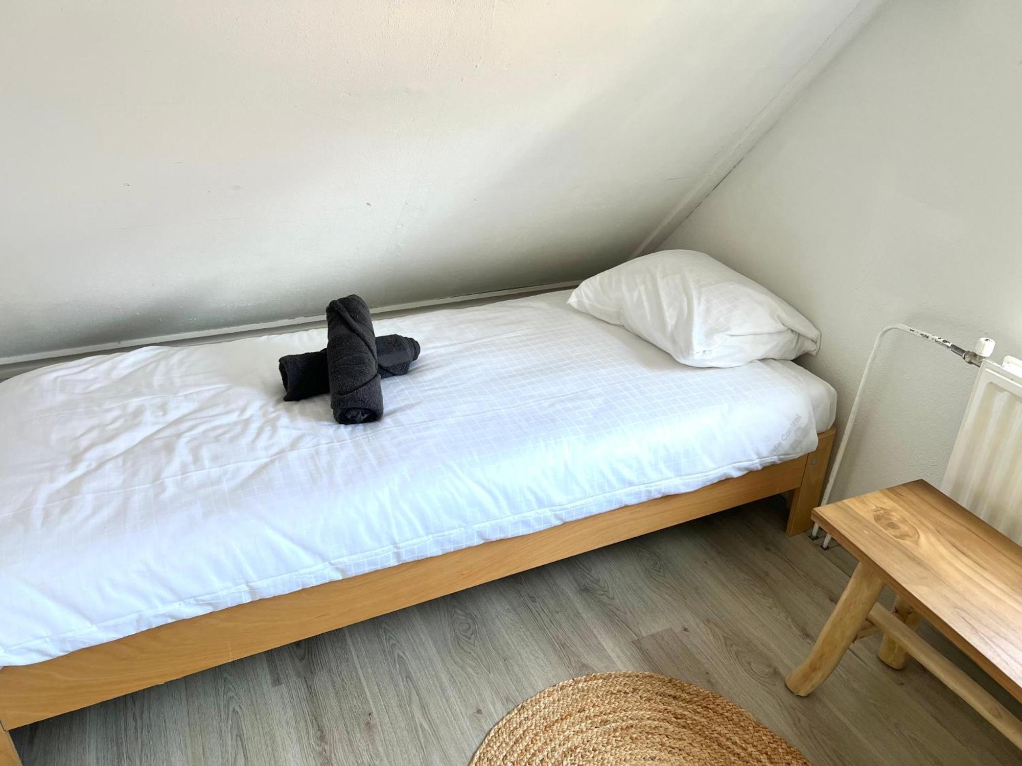 Beach House Met Parkeerplaats In Het Centrum Egmond aan Zee Eksteriør bilde